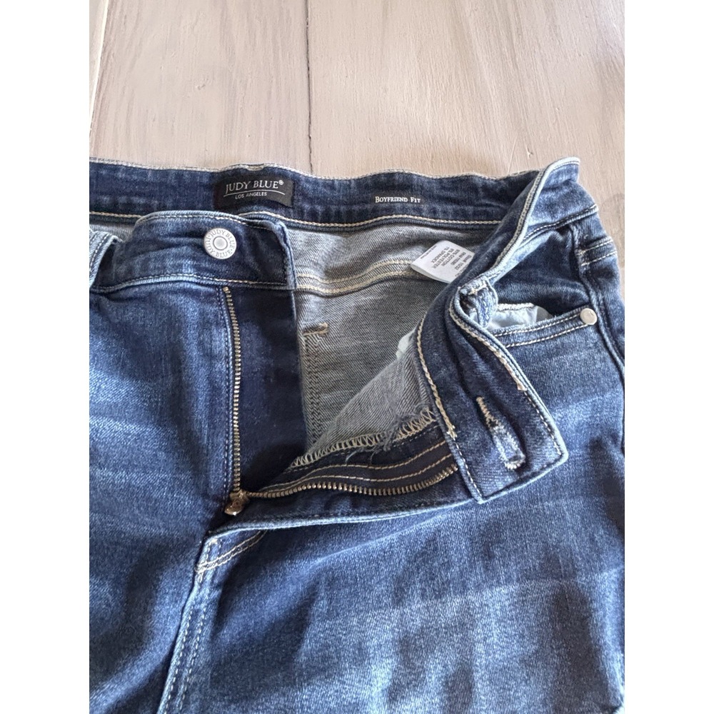 Judy Blue Boyfriend Jeans Junior 15/32 Distressed High Rise Stretch Denim EUC - Picture 9 of 11